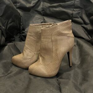 Dots tan high heeled booties - size 7